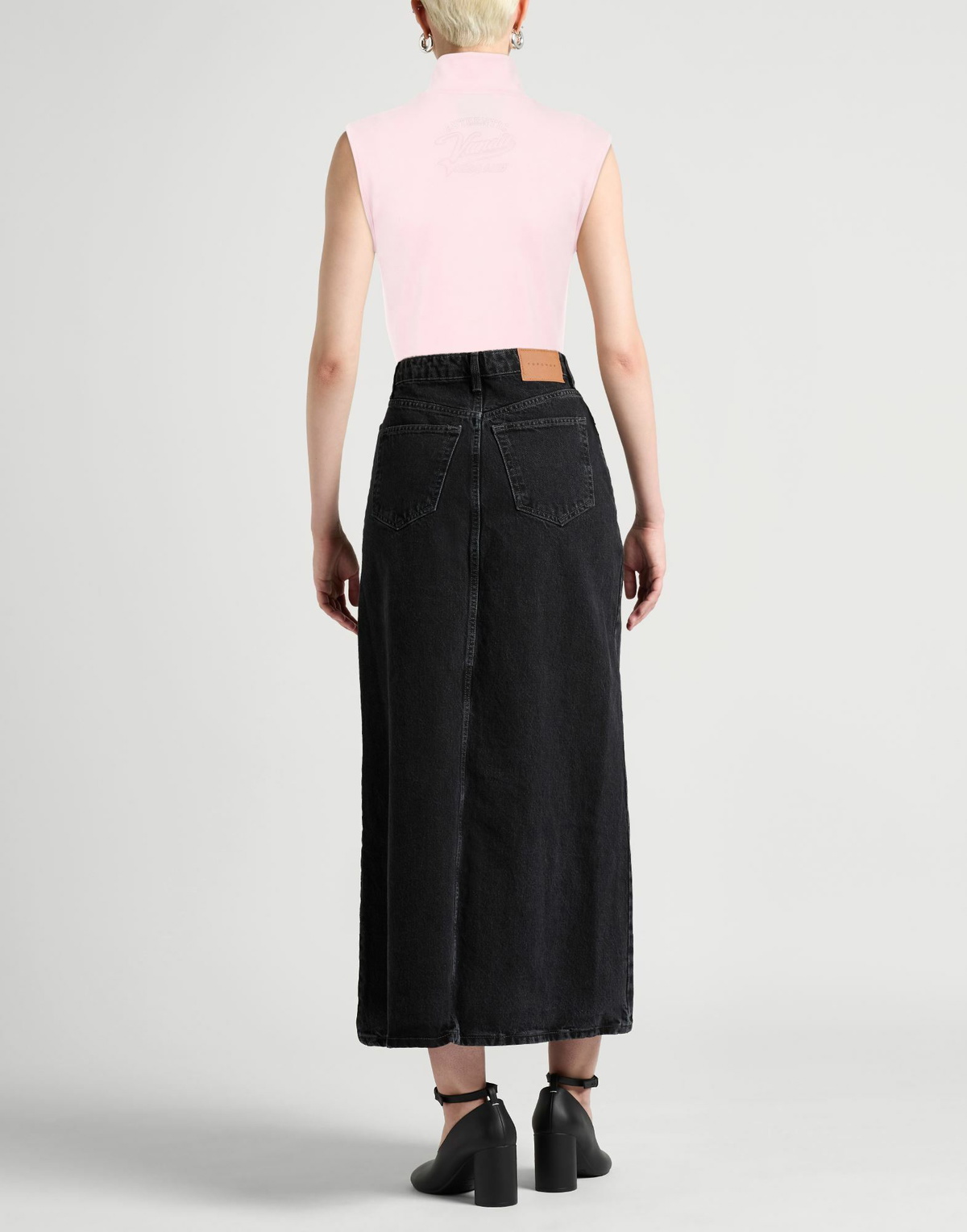 Vtmnts Womens Top in Pink