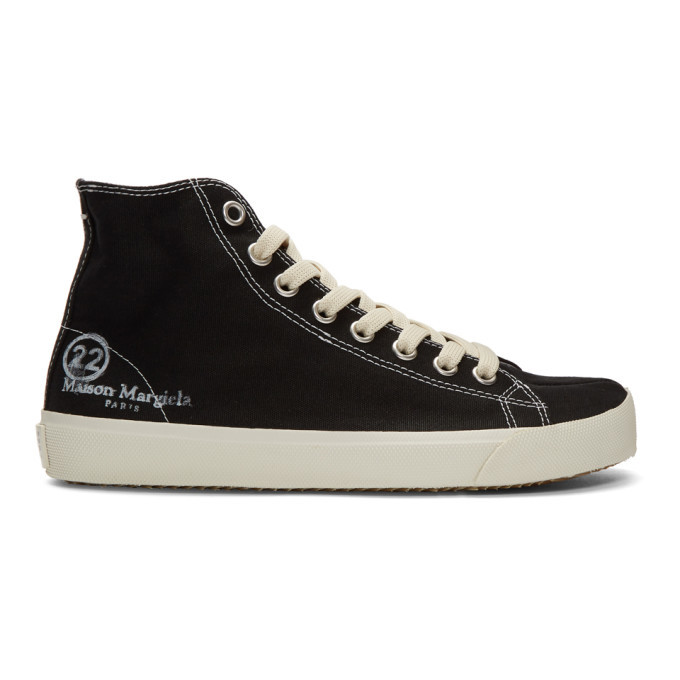 Photo: Maison Margiela Black Tabi High-Top Sneakers