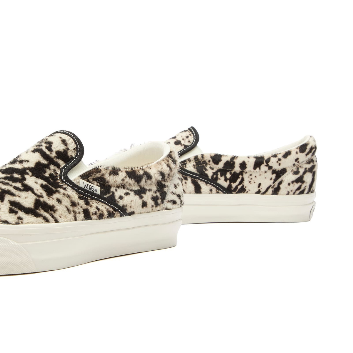 Vans Men's Lx Classic Slip-On 98 Sneaker in Pony Hair/Black/White