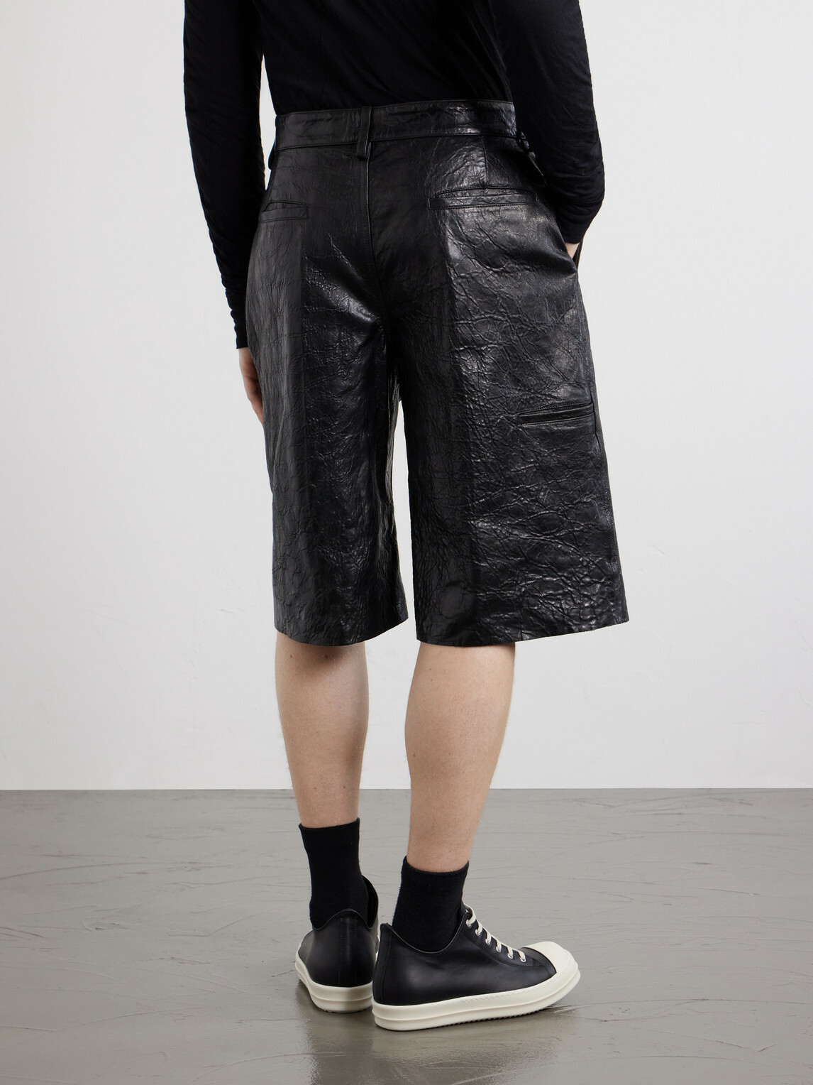 Rick Owens - Straight-Leg Full-Grain Leather Shorts - Black