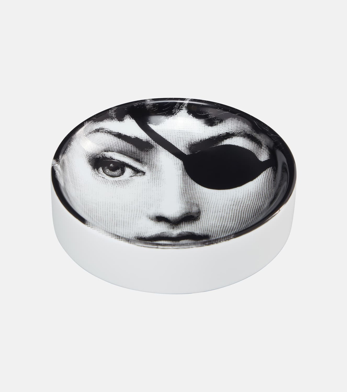 Fornasetti Tema e Variazioni n.8 ashtray
