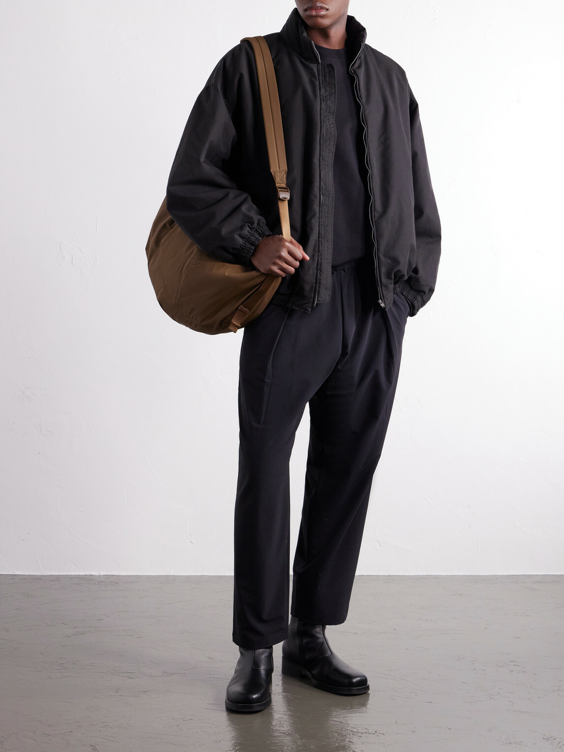 Graphpaper - Blankof Shell Messenger Bag - Brown
