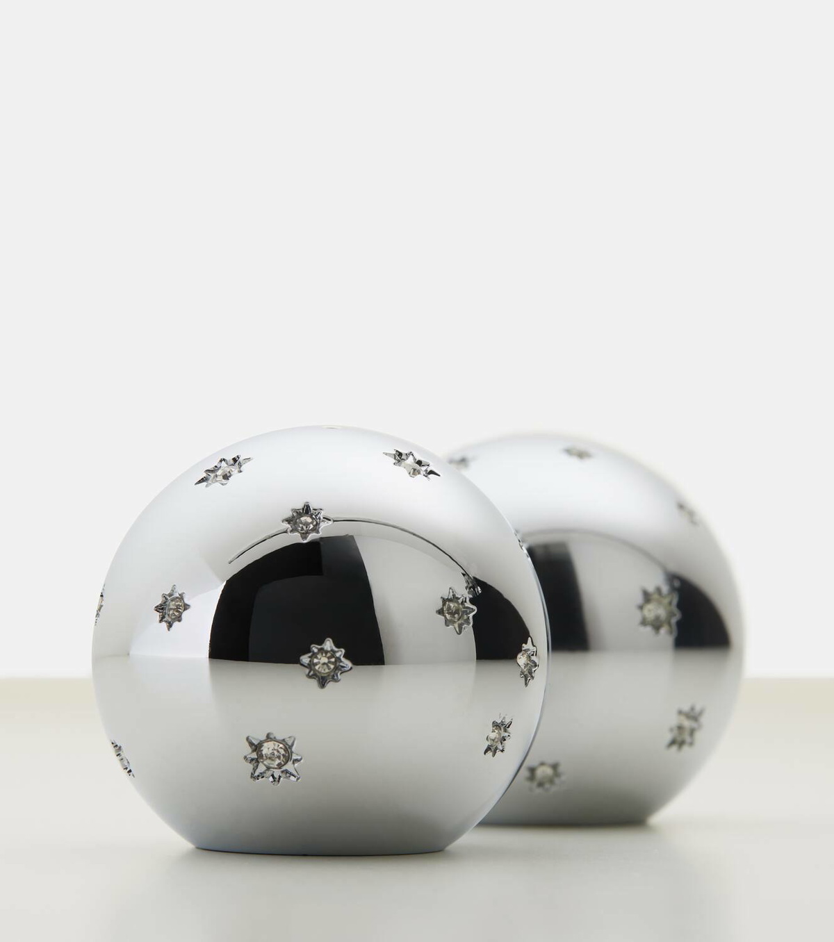 L'Objet Stars set of 2 salt and pepper shakers