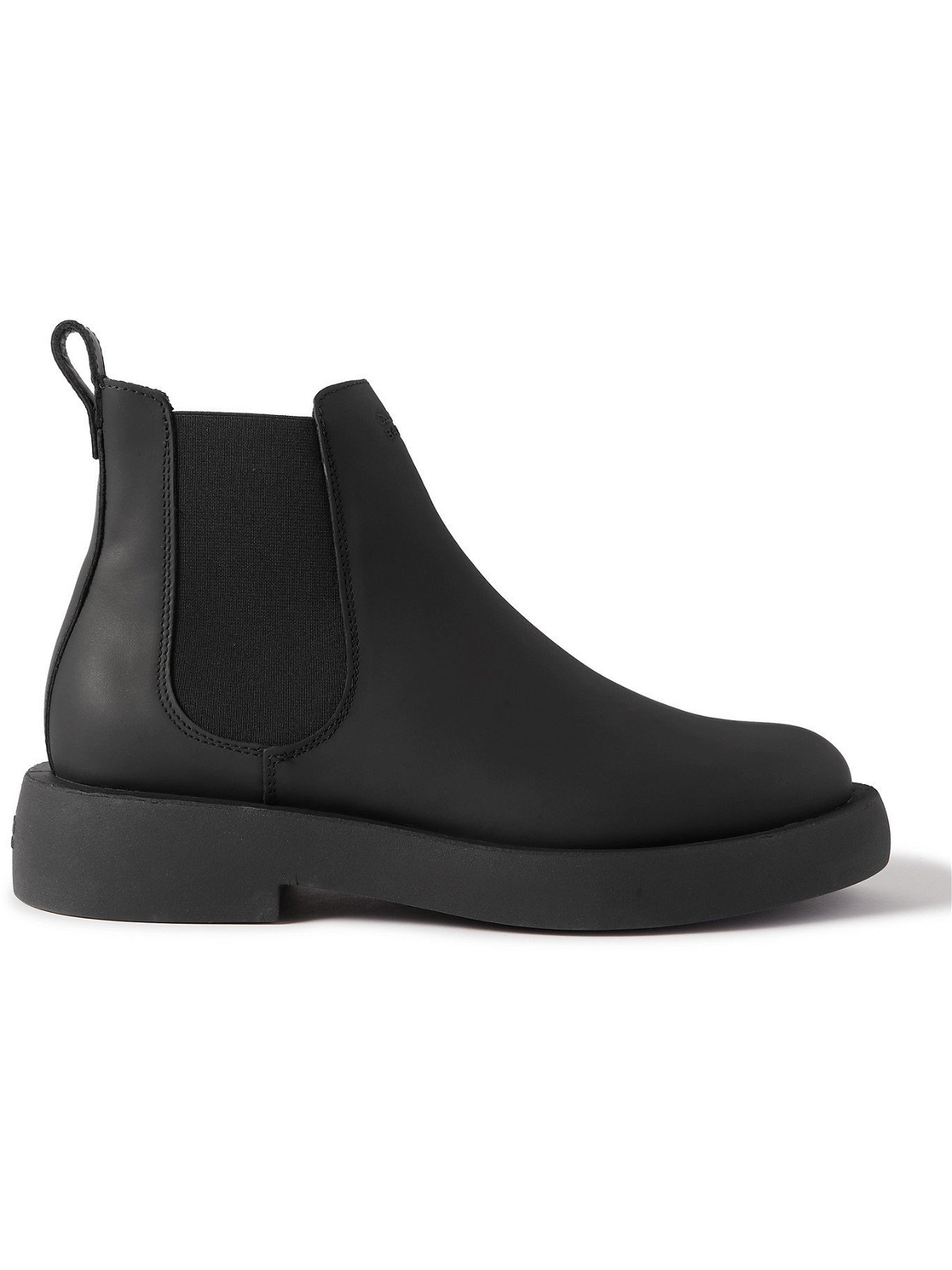 Photo: CLARKS ORIGINALS - Mileno Leather Chelsea Boots - Black - UK 7.5