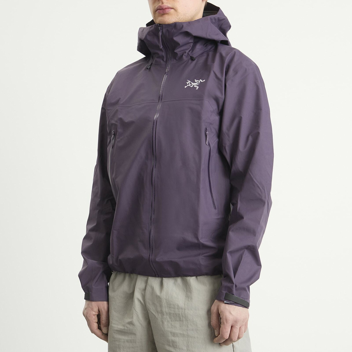 Arc'teryx Men's Beta SL Gore-Tex Jacket in Moondrop Arc'teryx