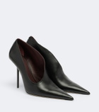Victoria Beckham Sloane leather pumps