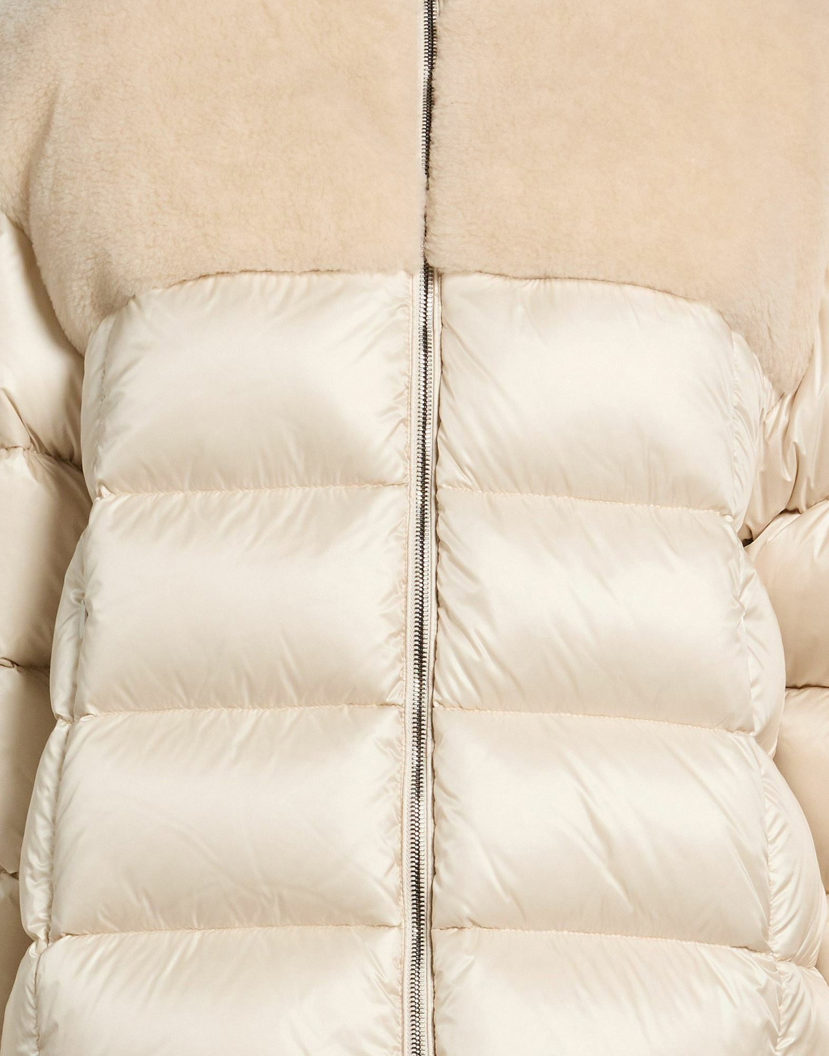 Peserico Womens Puffer in Beige