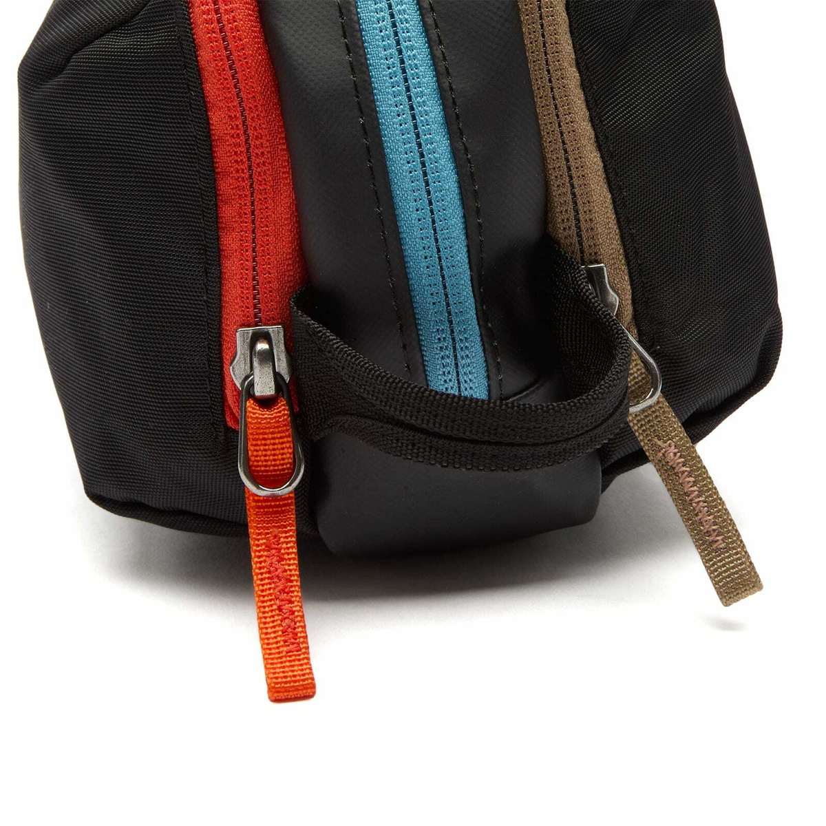 Cotopaxi Nido Accessory Bag in Black 