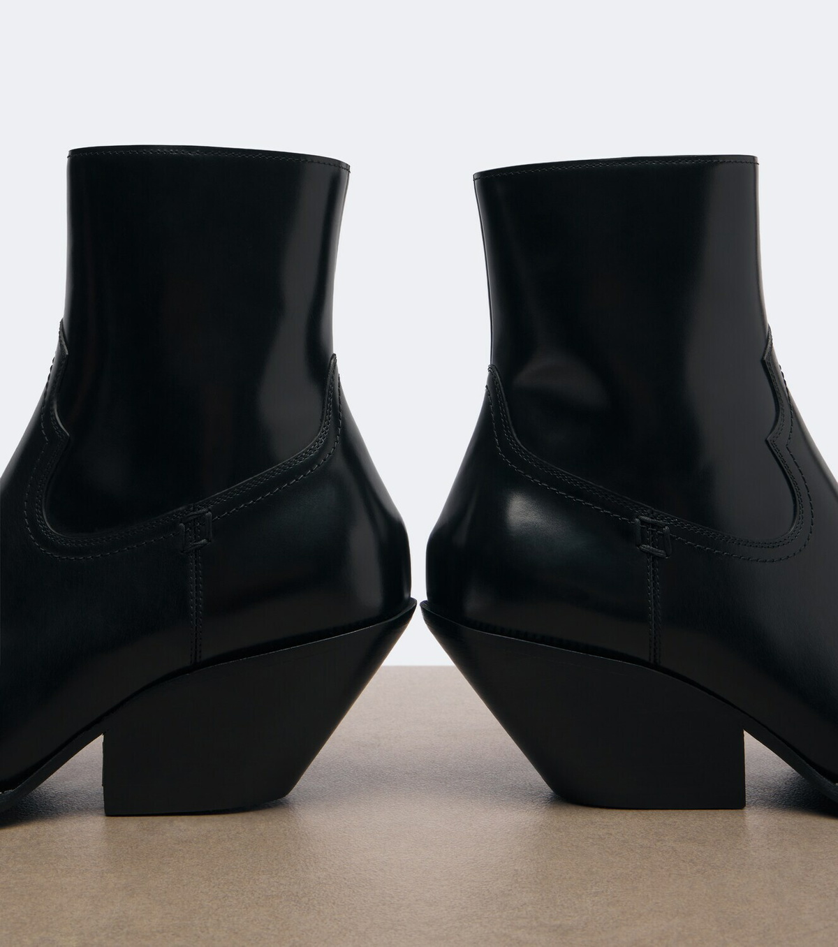 Saint Laurent Dylan leather ankle boots