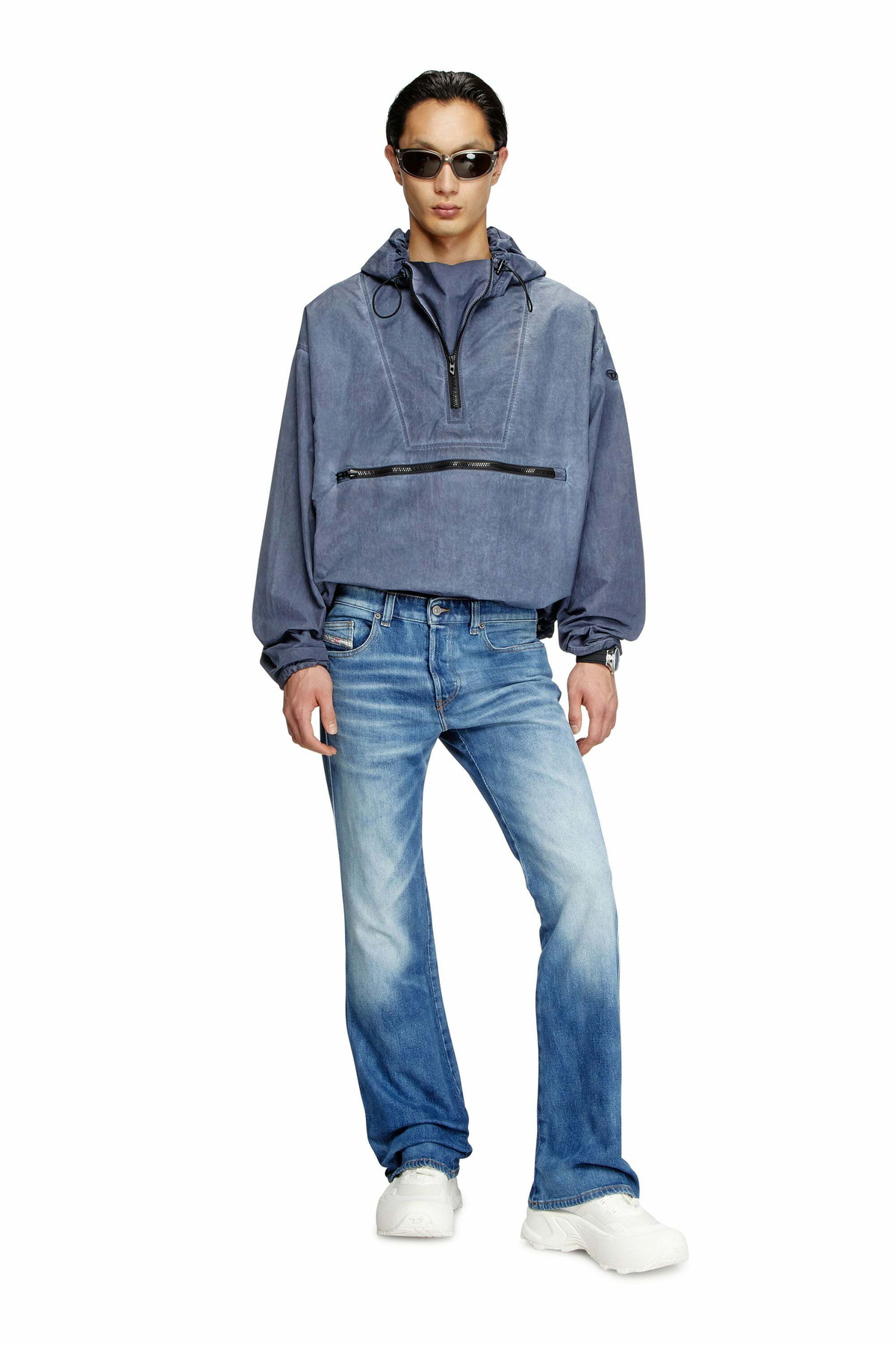 Diesel Bootcut Jeans Regular Waist 1998 D-Buck - Jeans Mens in Blue