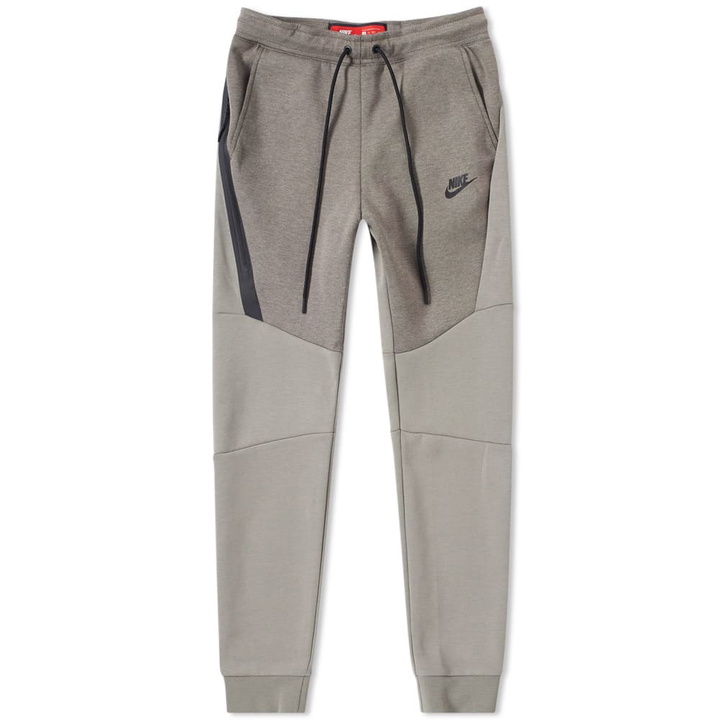 Photo: Nike Tech Fleece Jogger Grey