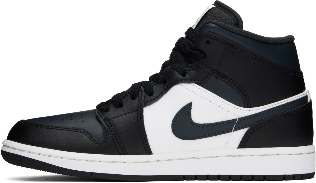 black and white nike mids