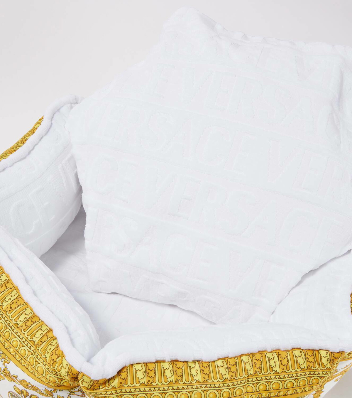 Versace Home I ♡ Baroque dog bed