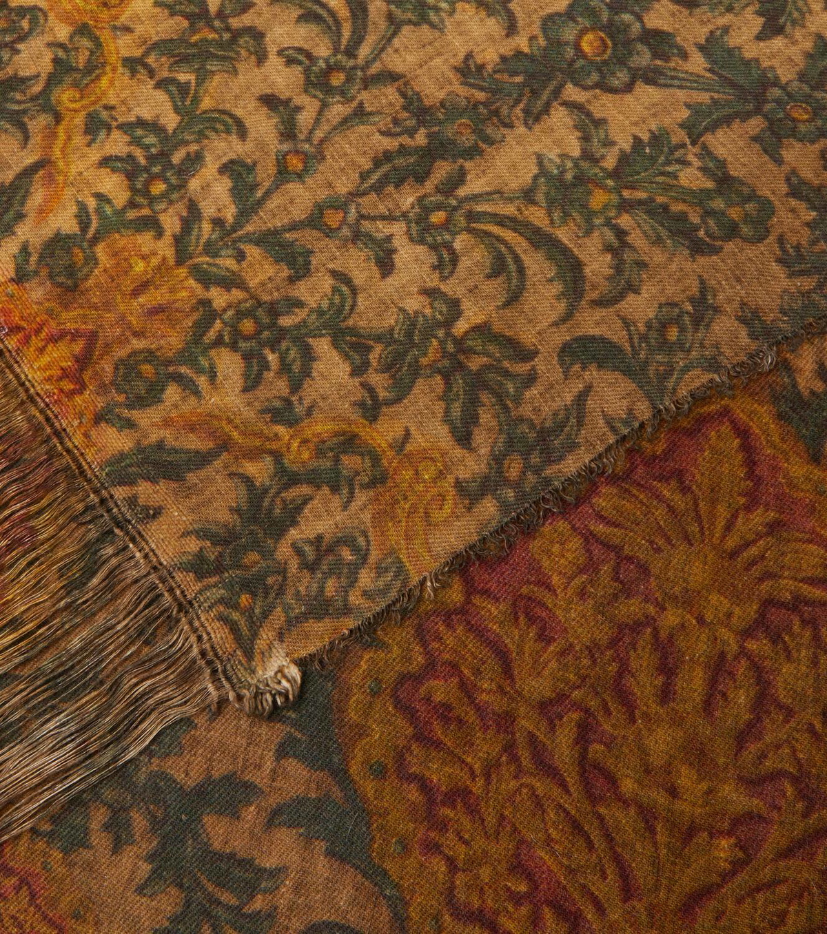 The House of Lyria Segreto linen tablecloth