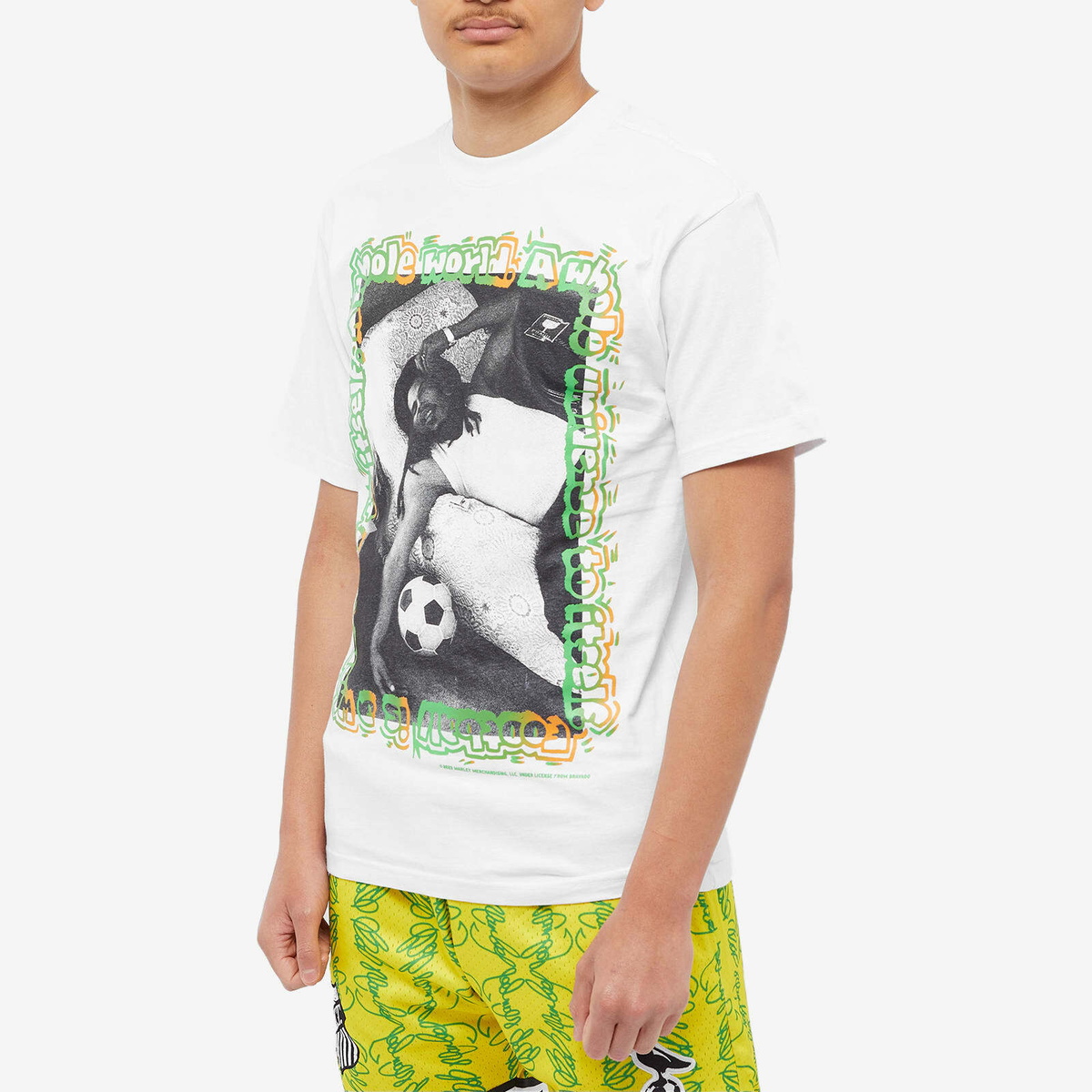 ★MARKET★ U BOB MARLEY SOCCER TSHIRT WHITE MKTU3FRTS036WH MARKET x Bob Marley Soccer T-Shirt in White MARKET