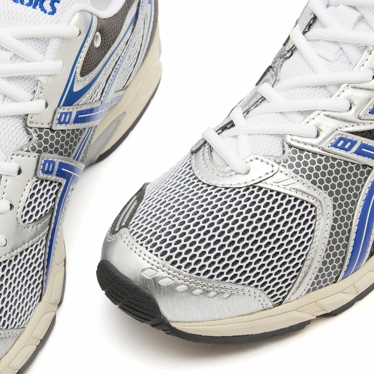 Asics GEL-DS Trainer 14 Sneaker in White/Asics Blue