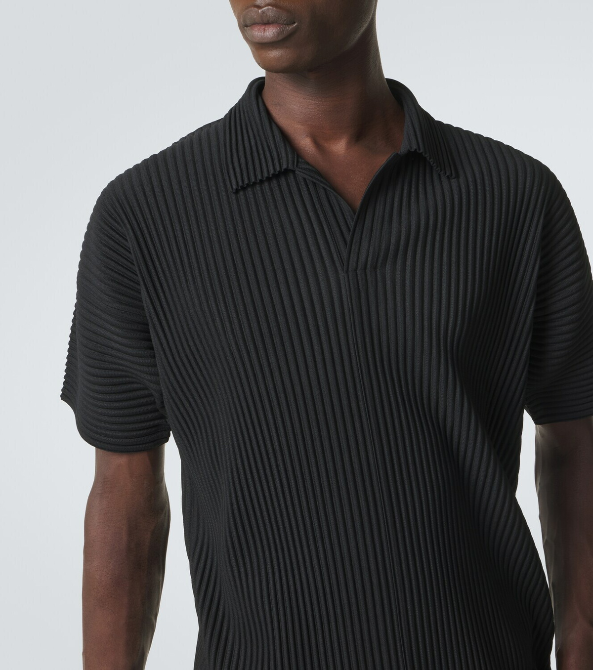 Homme Plissé Issey Miyake Basics pleated polo shirt