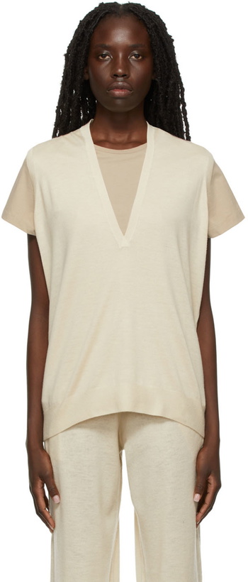 Photo: Frenckenberger Off-White Deep V-Neck Vest