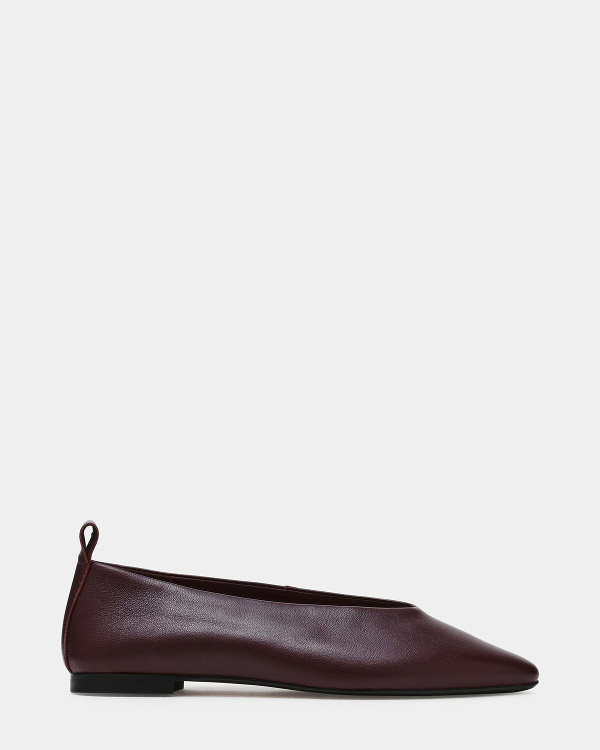 Steve Madden Swanky Flats in Plum