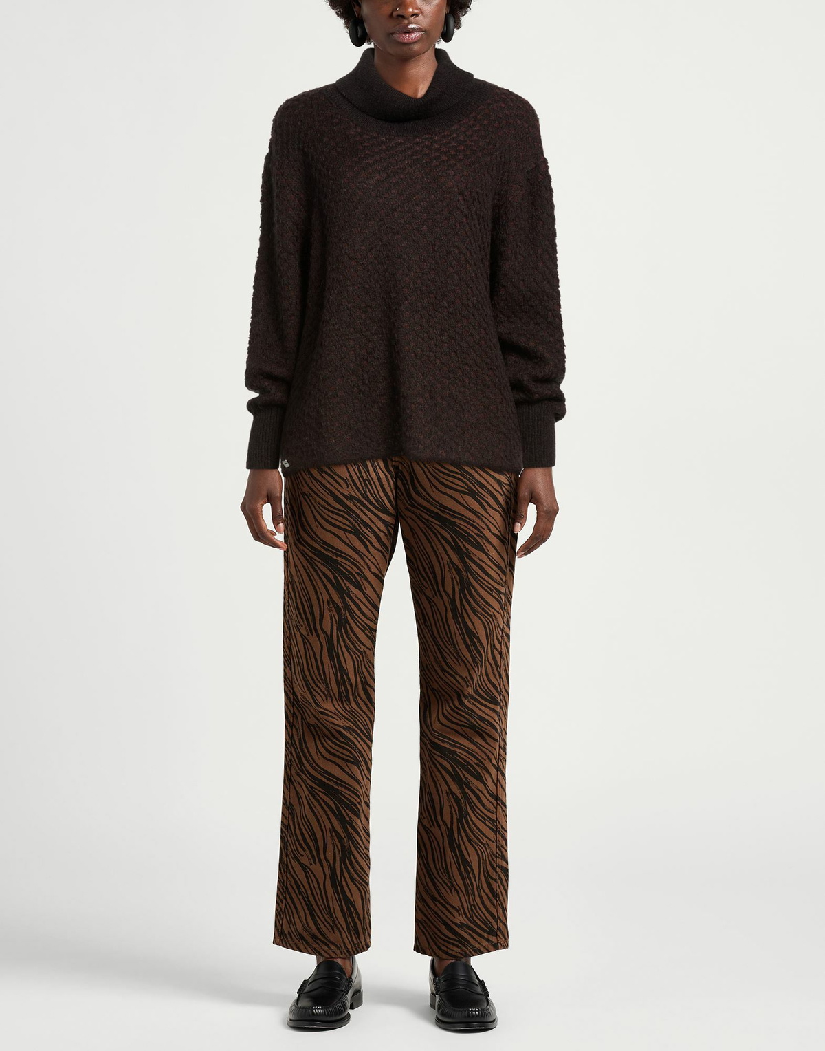 Manila Grace Womens Turtleneck Dark in Brown