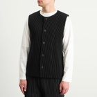 Homme Plissé Issey Miyake Men's Homme Plisse Issey Miyake Kersey Pleats Vest in Black