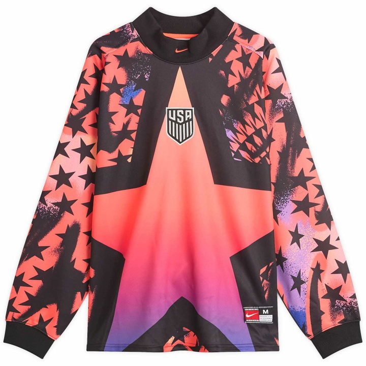 Photo: Nike Men's USA Goalkeeper Shirt in Black/Crimson
