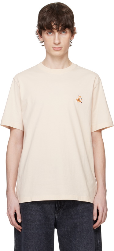 Photo: Maison Kitsuné Beige Speedy Fox Patch Comfort T-shirt