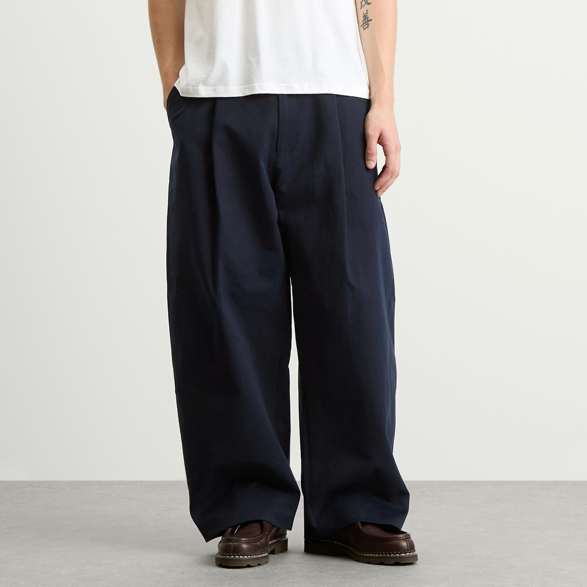 Studio Nicholson Men's Sorte Pant in Darkest Navy Studio Nicholson