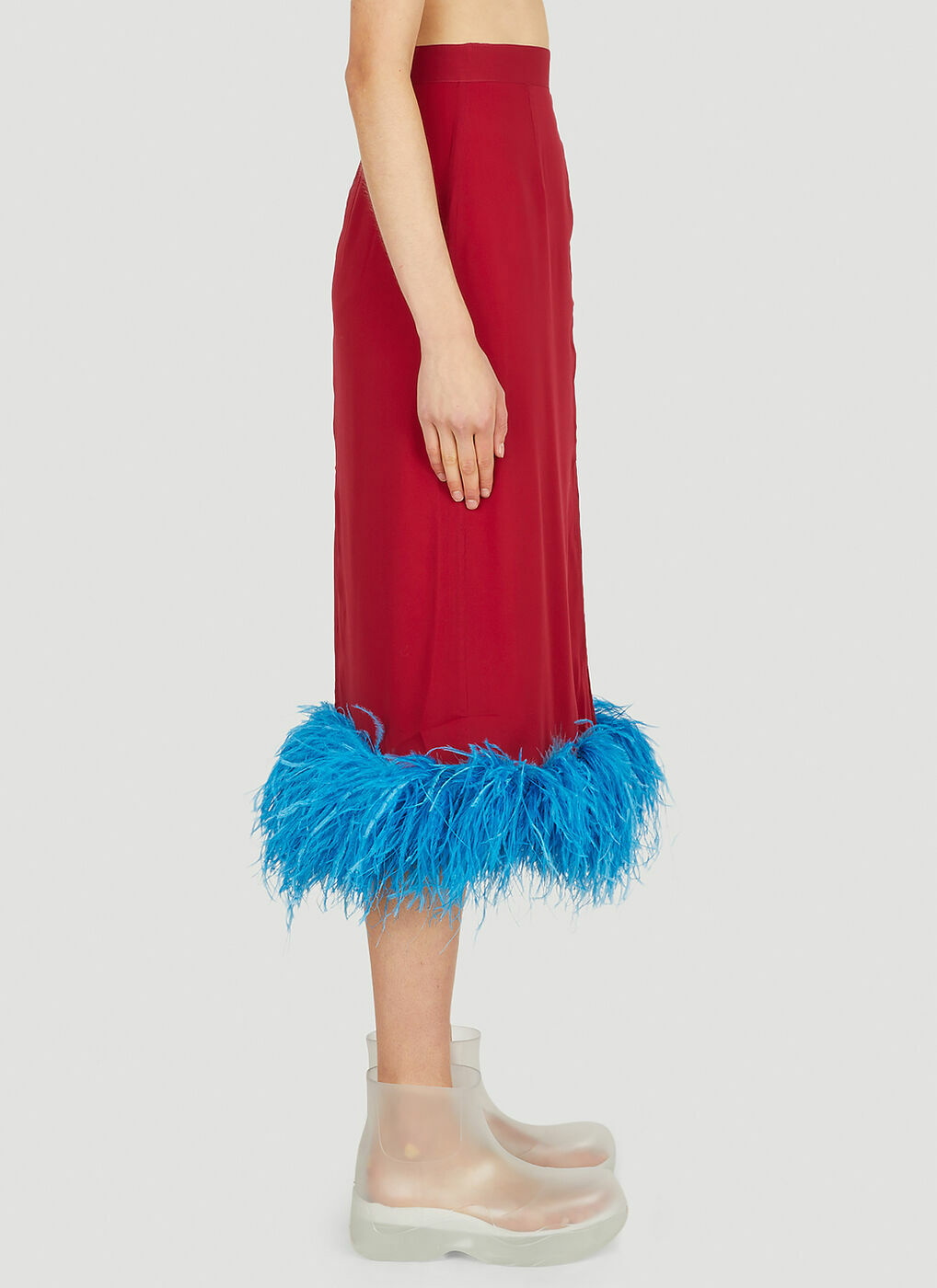 Feather Skirt in Red Rokh