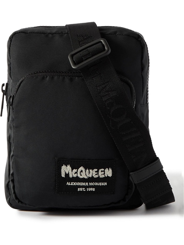 Photo: Alexander McQueen - Logo-Appliquéd Shell Camera Bag