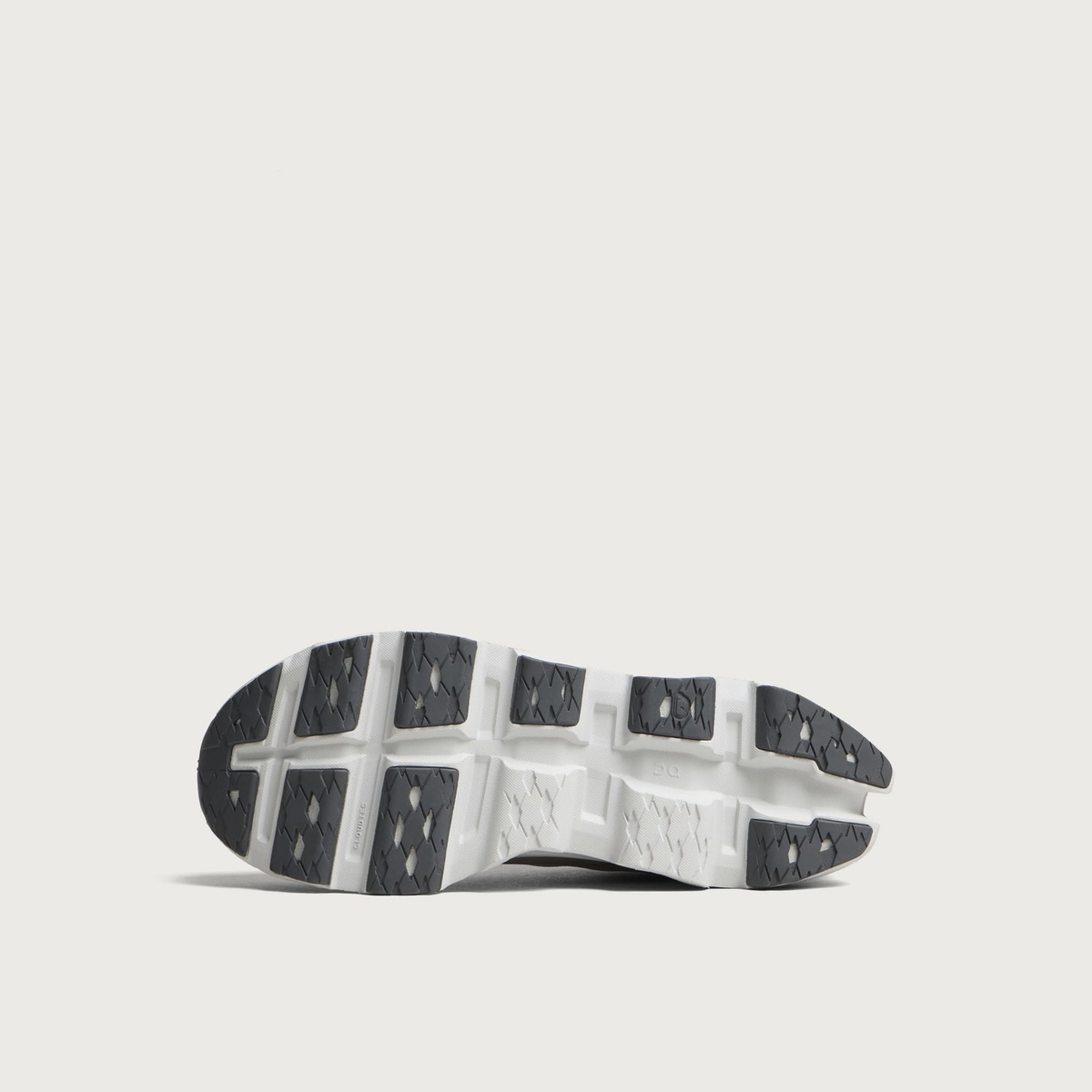 ON Men's Cloudmster 3 Sneaker in Alloy/Glacier
