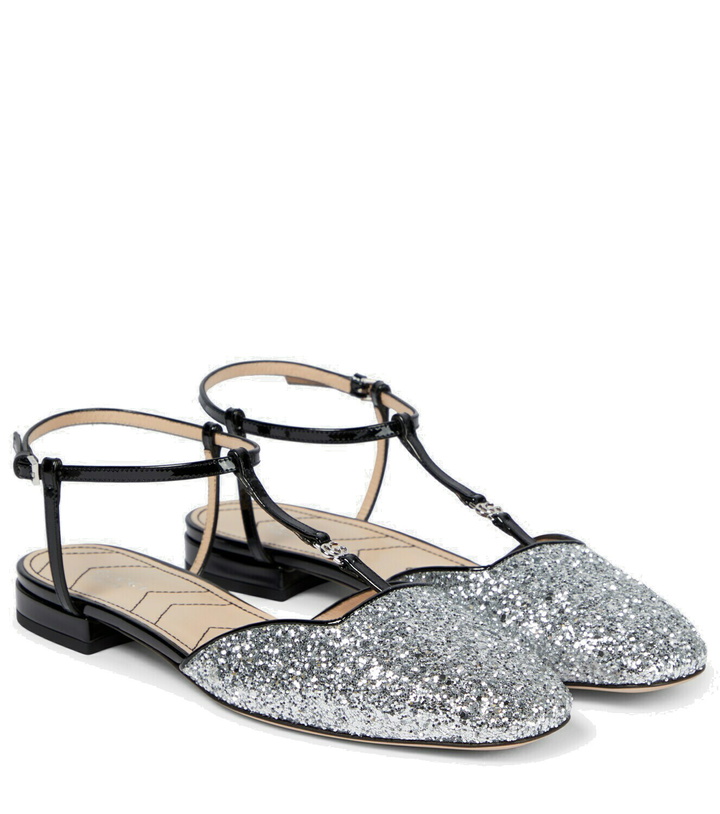 Photo: Gucci Double GG embellished ballet flats
