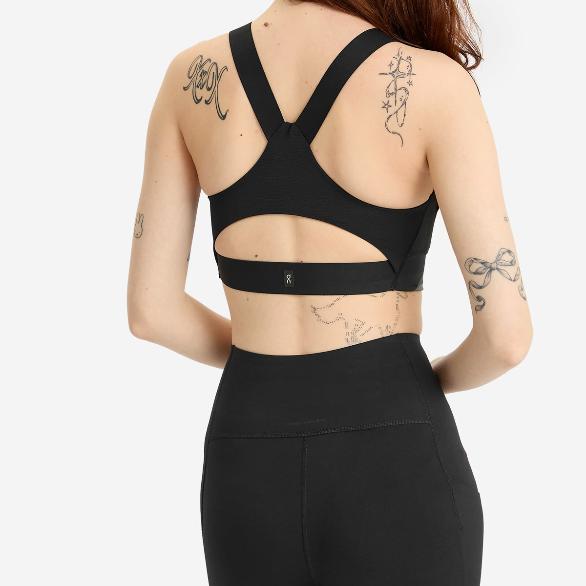 ON Women's Performance Flex Bra in Black