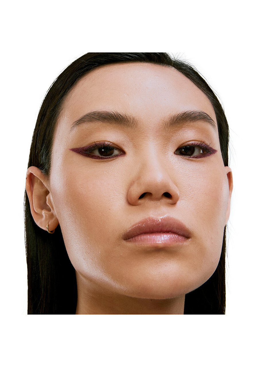 Yves Saint Laurent Liners Liberated - 04