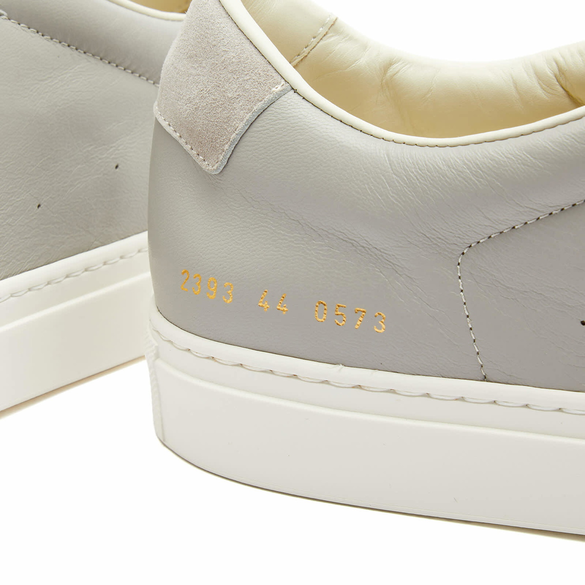 【関税込み】Common Projects グレー BBall Duo Slim スニーカー Common Projectsのグレー BBall Duo Slim スニーカーがセール中