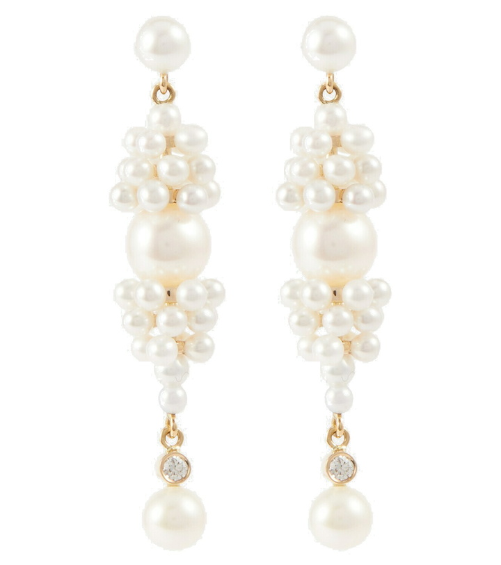 Photo: Sophie Bille Brahe - Rêve de Diamant 14kt gold earrings with diamonds and pearls