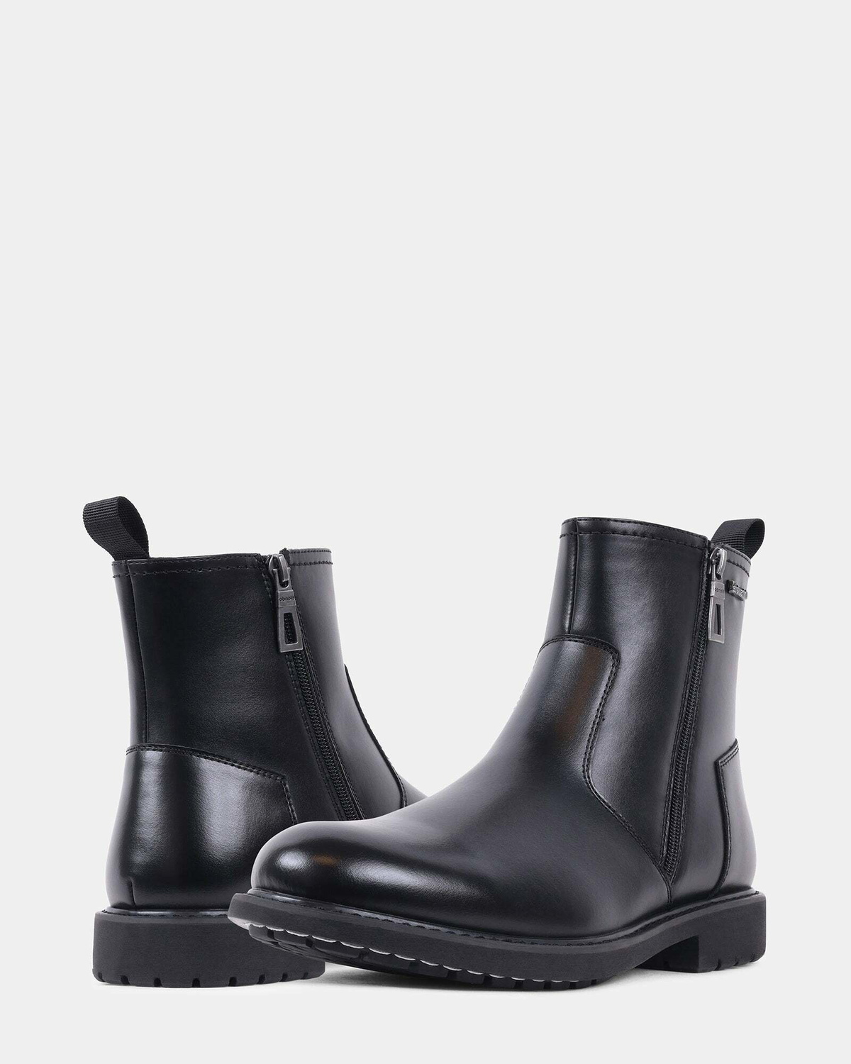 Steve Madden Damiani Boots in Black