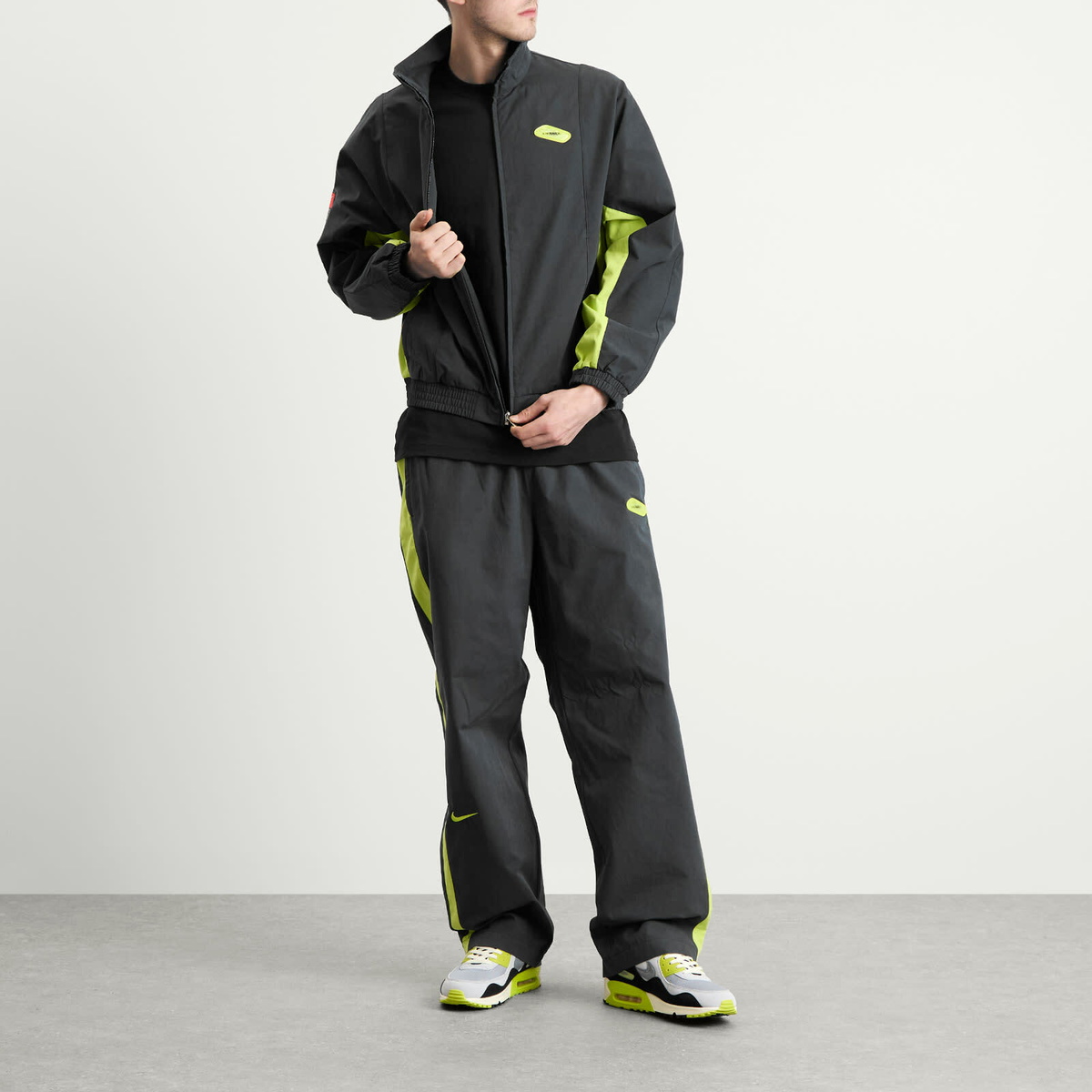 Nike x PATTA Track Jacket in Black/Cyber