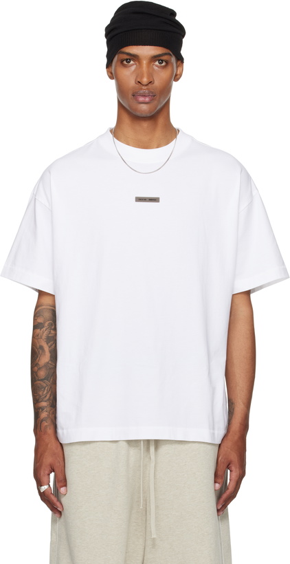 Photo: Fear of God ESSENTIALS White Vintage Fit T-shirt