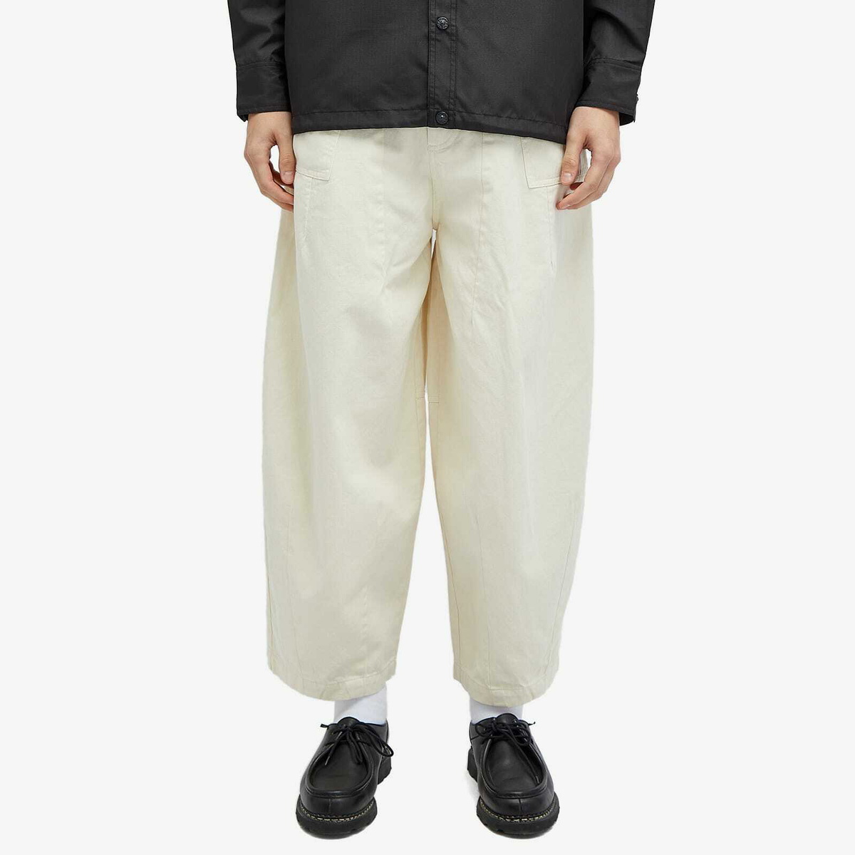 FrizmWORKS Men's Twill Balloon Pants in Ivory FrizmWORKS