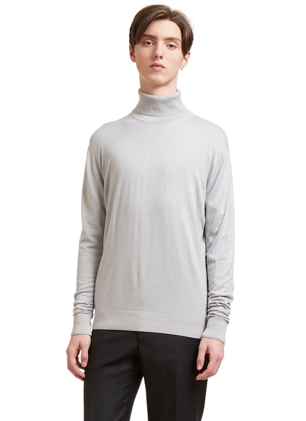 Photo: Aiezen Ribbed Roll Neck Sweater