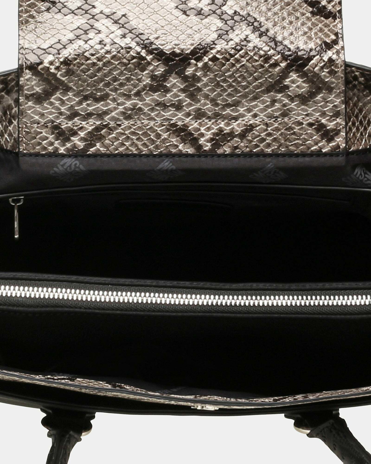 Steve Madden Bmario-M Bag in Black