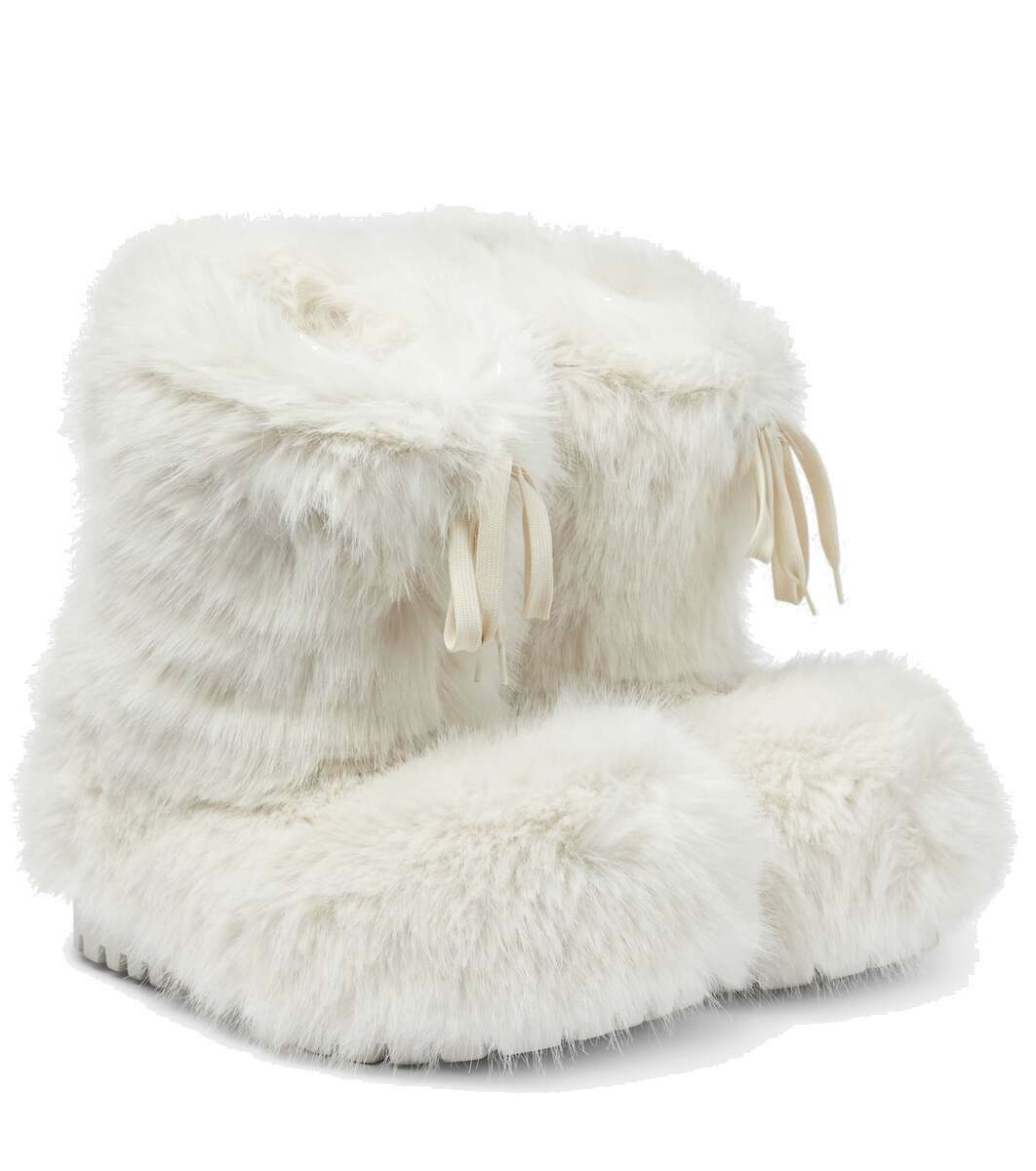 Balenciaga Alaska faux fur snow boots Balenciaga