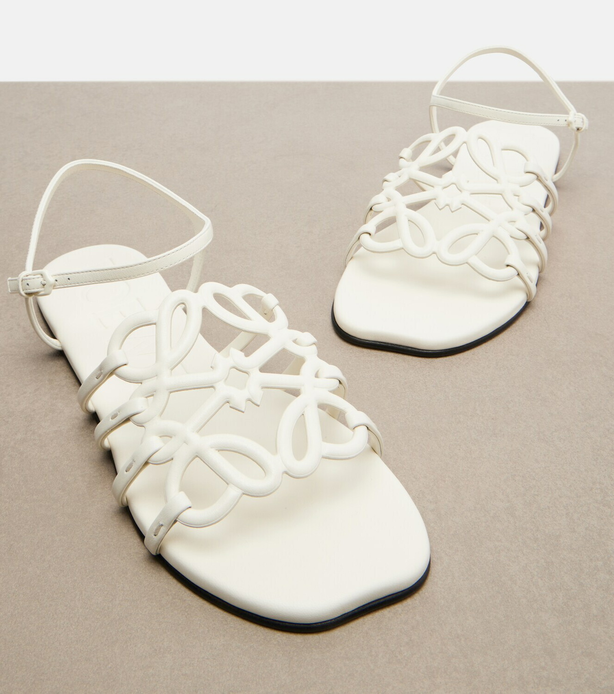 Loewe Paula's Ibiza Petal Anagram leather sandals