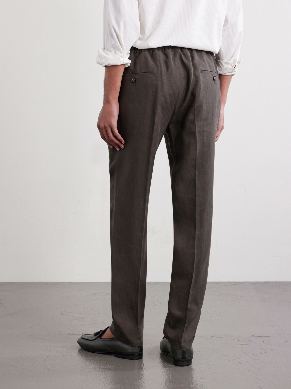De Petrillo - Straight-Leg Pleated Linen Suit Trousers - Brown