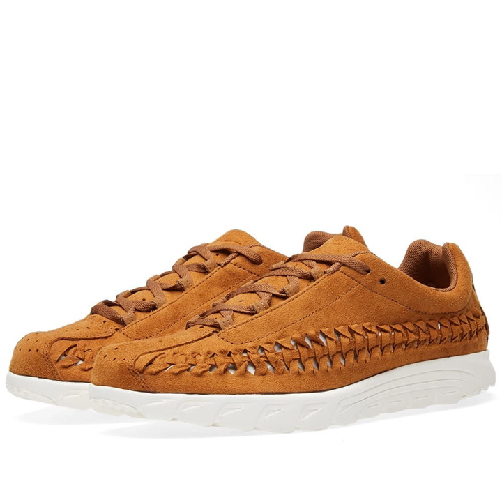 Photo: Nike Mayfly Woven Brown