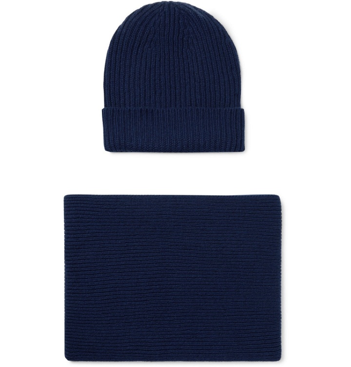 Photo: William Lockie - Ribbed Cashmere Beanie and Scarf Set - Blue