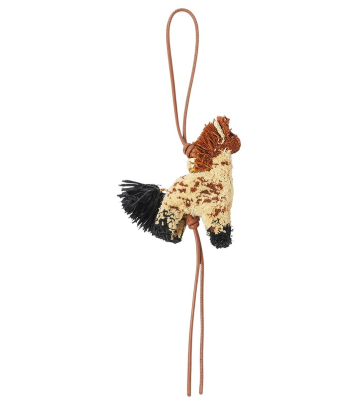Photo: Loewe Paula's Ibiza Giraffe raffia leather-trimmed bag charm