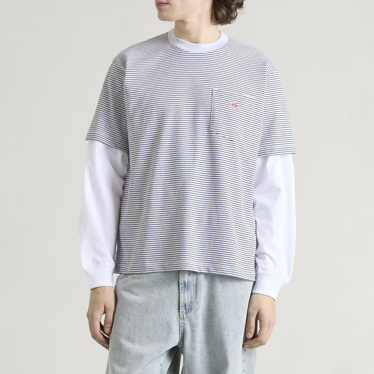 Danton Men's Pocket T-Shirt in Heather White/Charcoal Stripe
