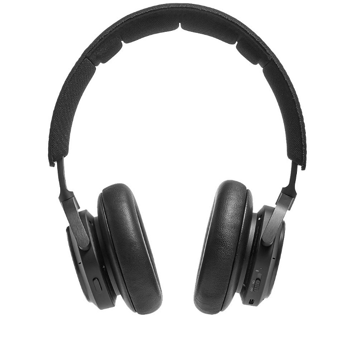 Photo: Bang & Olufsen H9 3rd Generation Headphones